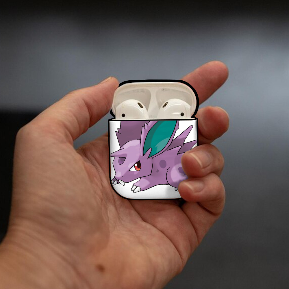 ポケットモンスター Pokémon AirPods 第2世代保護ケース ハードシェル ブラック 耐衝撃・防指紋・カラビナ付き