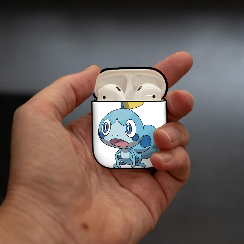 ポケットモンスター Pokémon AirPods 第2世代保護ケース ハードシェル ブラック 耐衝撃・防指紋・カラビナ付き
