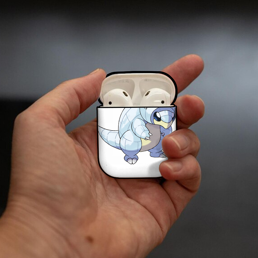 ポケットモンスター Pokémon AirPods 第2世代保護ケース ハードシェル ブラック 耐衝撃・防指紋・カラビナ付き